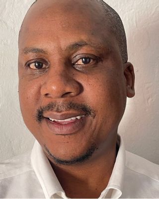 Sifiso Dzimbili photo