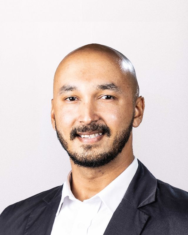 Zaneeq Osman Swindon Property