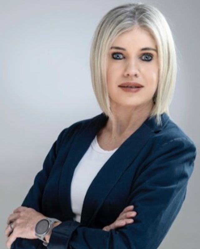 Louise Joubert - Property Practitioner photo