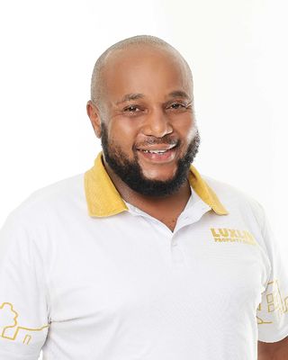 Zweli Dladla photo