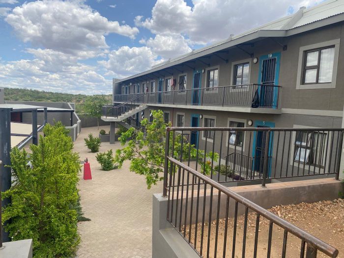Property #2002131, Apartment for sale in Rocky Crest