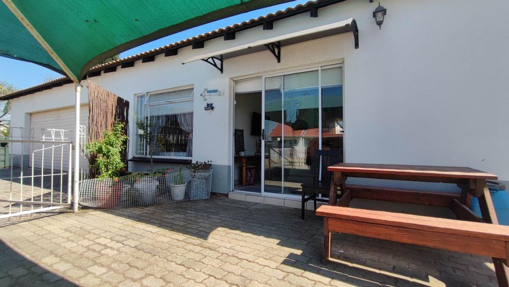 Flat Nr 4 - entrance