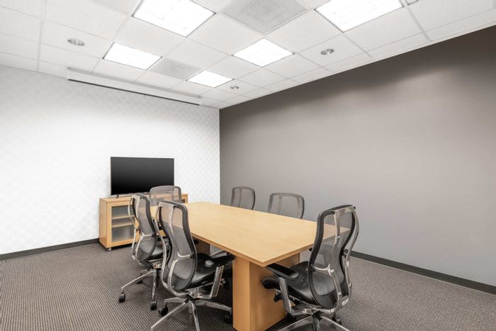 Office to Rent in Pretoria Central: Flexible space for 10, shared amenities included.