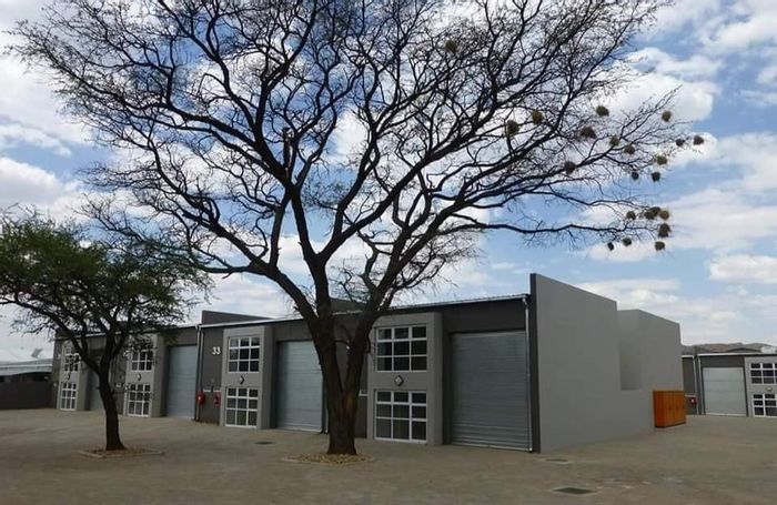 CC Registered Industrial Unit in Windhoek Industrial - Below Valuation, Mixed-Use Space, Mezzanine, 3-Phase Power