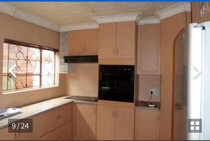 Property #2249707, Townhouse for sale in Lethlabile