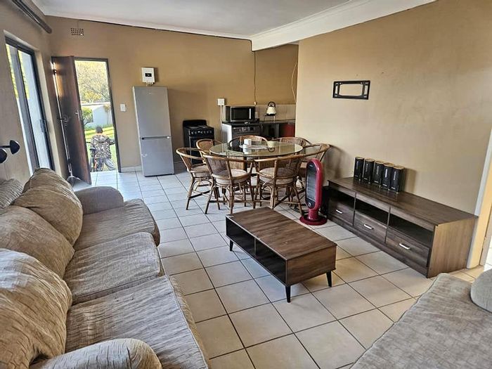Property #2262813, Apartment rental monthly in Northcliff