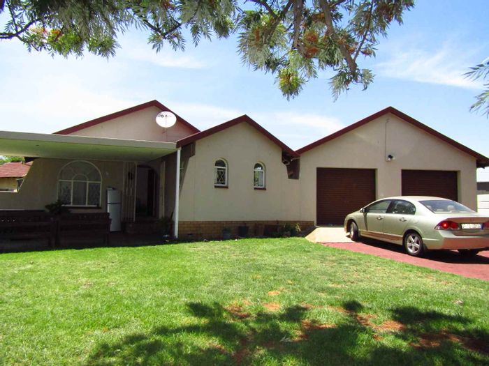 Jacques Louw Jacques Louw Properties