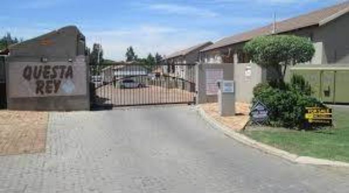 Property #2237871, Townhouse rental monthly in Wilgeheuwel