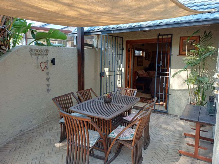 Fully furnished cottage in Randpark, includes utilities, Wi-Fi, and secure parking.