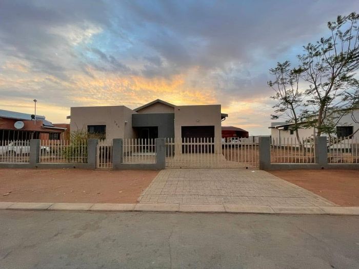 3-Bedroom House For Sale in Rehoboth Central with office, garage, and dining area.