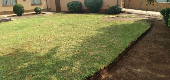 Property #2142961, Penthouse for sale in Lenasia Ext 10