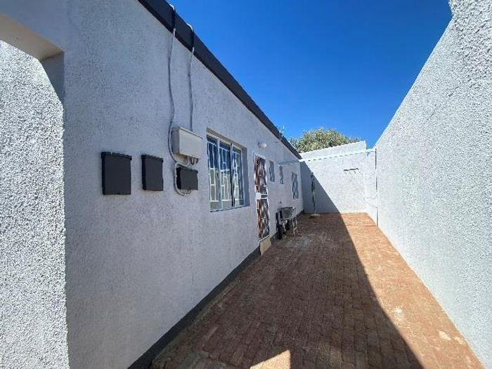 Property #2229183, House for sale in Katutura