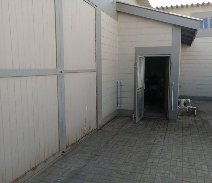 Retail Unit for Sale in Swakopmund Industrial - Established Tenant, Immediate Income!