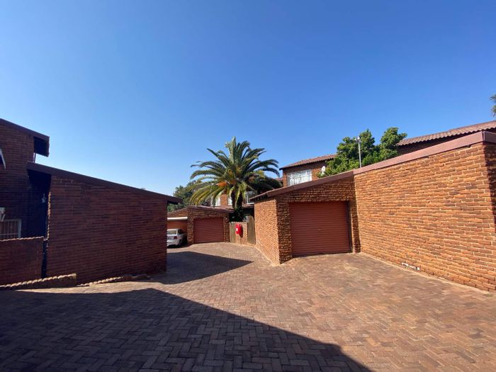 Property #2188865, Townhouse for sale in Pellissier