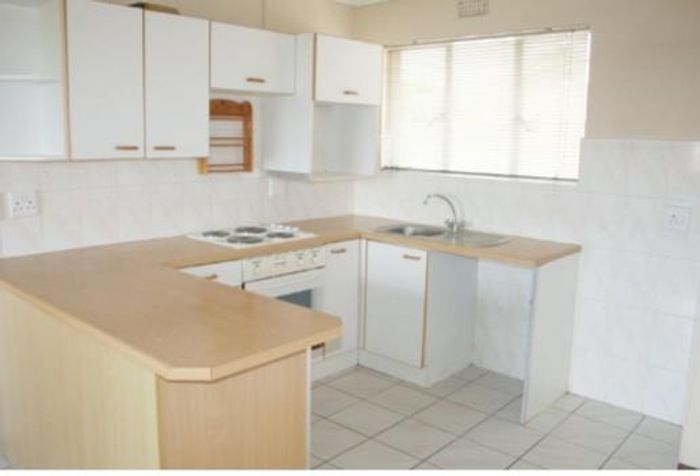 Eden Glen Apartment To Rent: 1 Bed, Pool, Tennis Court, Prepaid Electricity.