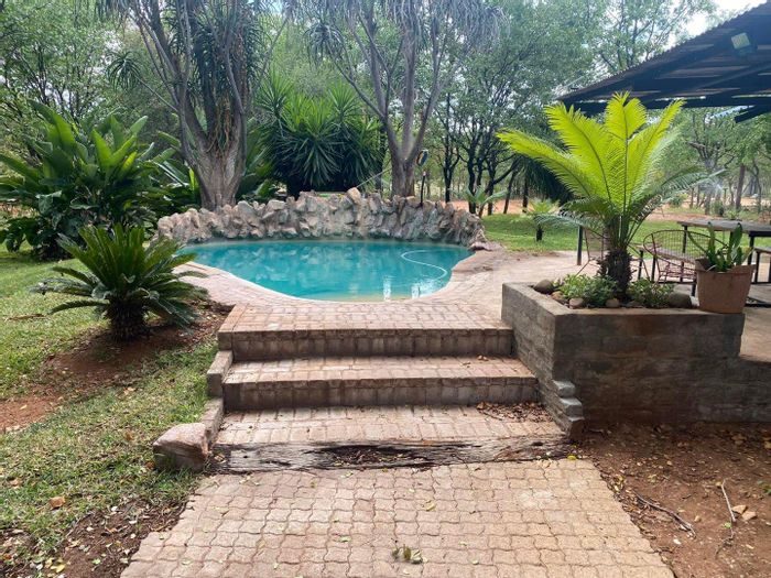 Property #2101930, Small Holding for sale in Musina