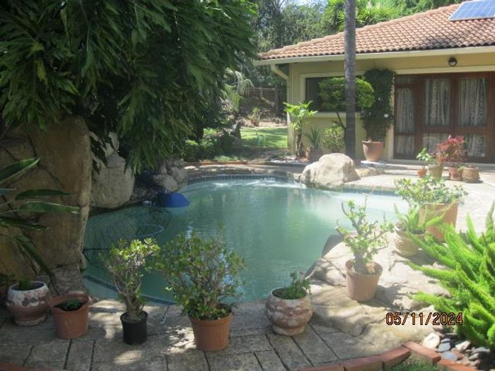 Furnished house for rent in Silver Lakes Golf Estate with solar, pool, and garage.