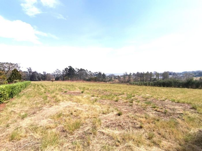 Vacant Land Residential in River Goose Estate For Sale: Level terrain, scenic views.