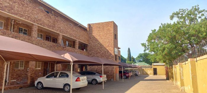 2-Bedroom Apartment For Sale in Kempton Park Central, near amenities and secure parking.