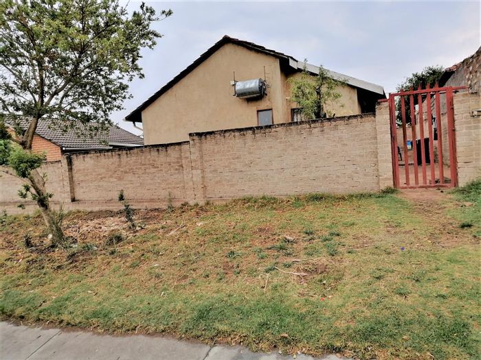 Property #1984222, House sold in Cosmo City