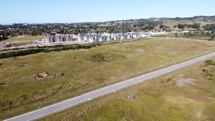 Vacant Land Residential For Sale in Pinelands: 10,069 m², zoned for 50 units.