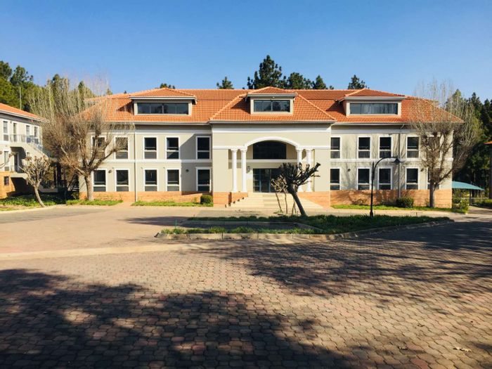 Property #2198871, Office rental monthly in Woodmead