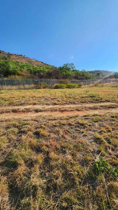 Vacant Land Residential in Amandasig For Sale: 2286 m² with security and views.