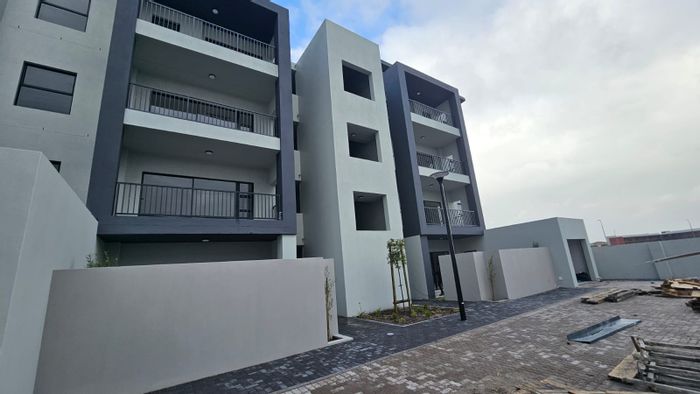 Property #2267910, Apartment rental monthly in Sandown