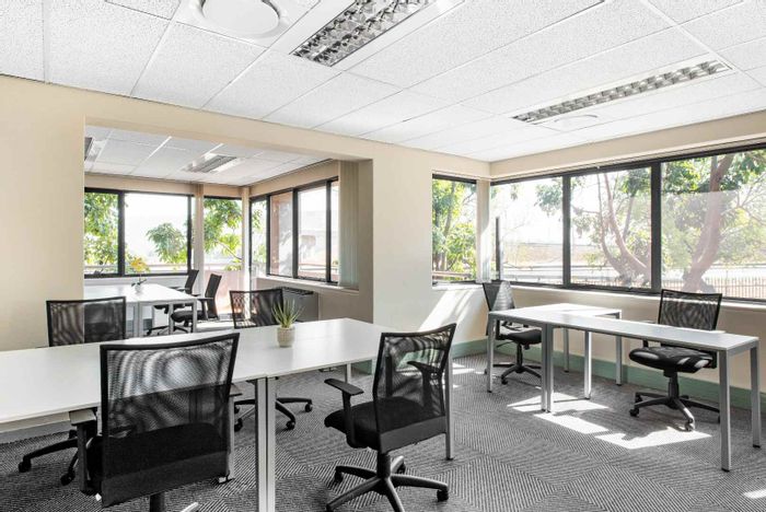 Office to Rent in Bedfordview Central: 25 sqm private space, shared amenities, flexible options.