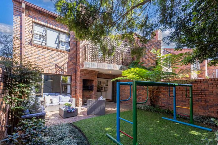 Property #2247949, Townhouse for sale in Lonehill