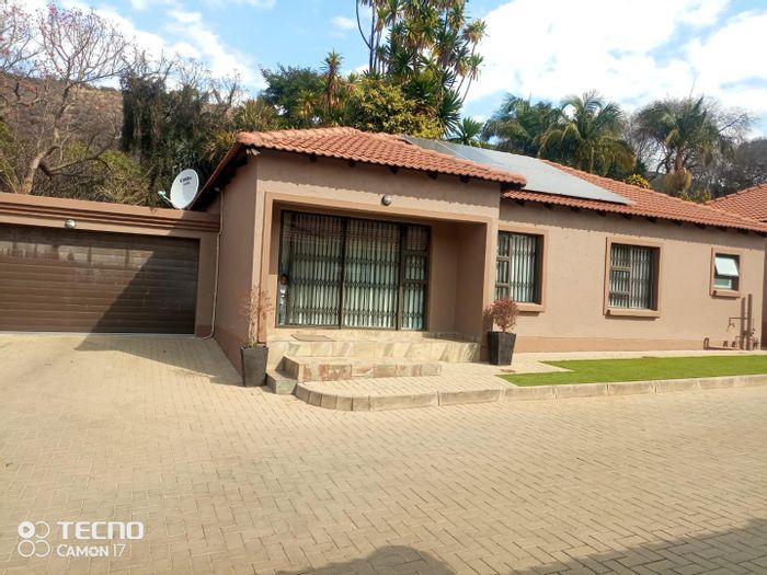 3-Bedroom Townhouse for Sale in Pretoria North with Solar, Double Garage, and Storage.
