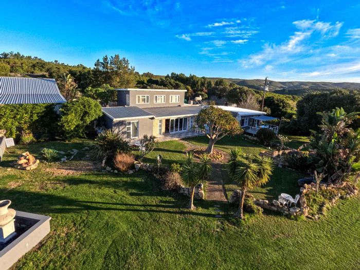 Property #2399781, Farm For Sale in Still Bay Central