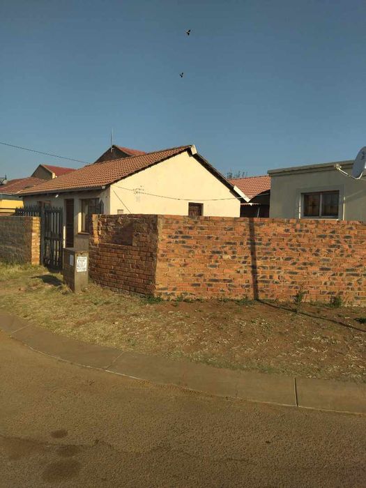 Nellmapius properties for sale and rent DICK & SUE HOME FINDERS