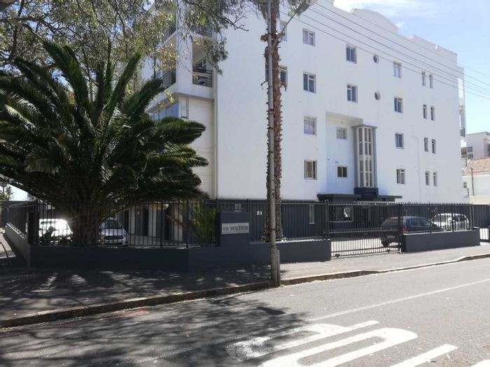 Property #2268530, Apartment rental monthly in Sea Point