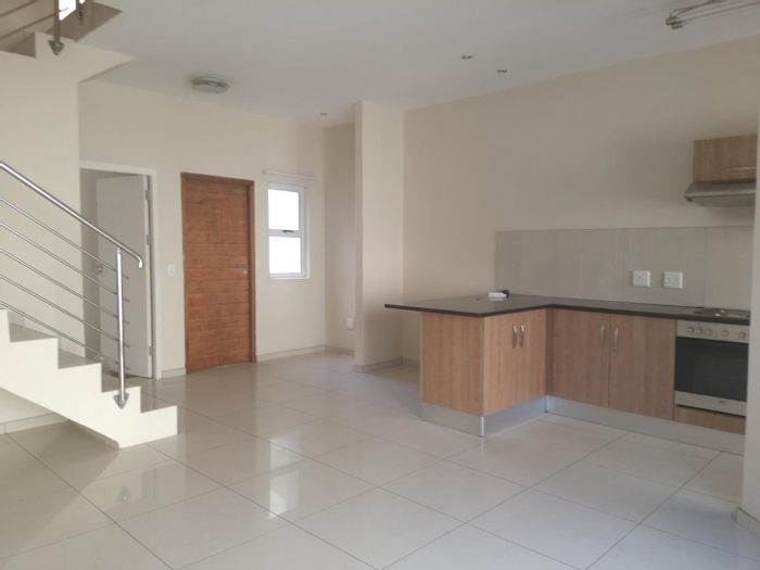 Property #2012560, Townhouse for sale in Walvis Bay Central