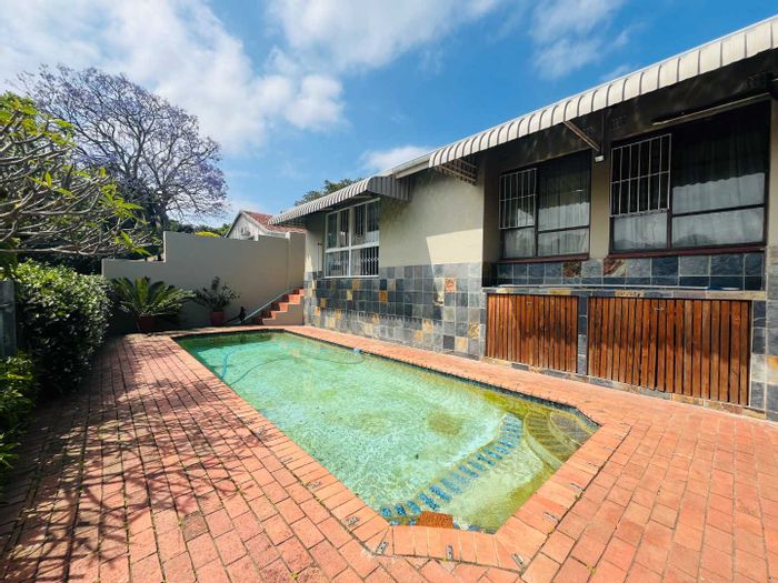 Umgeni Park House For Sale: 4 Bedrooms, pool, guest room, and granny cottage.
