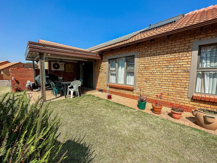 Willow Park Manor 2 Residential properties for sale