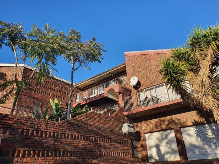 Property #2187635, Apartment rental monthly in Silverton