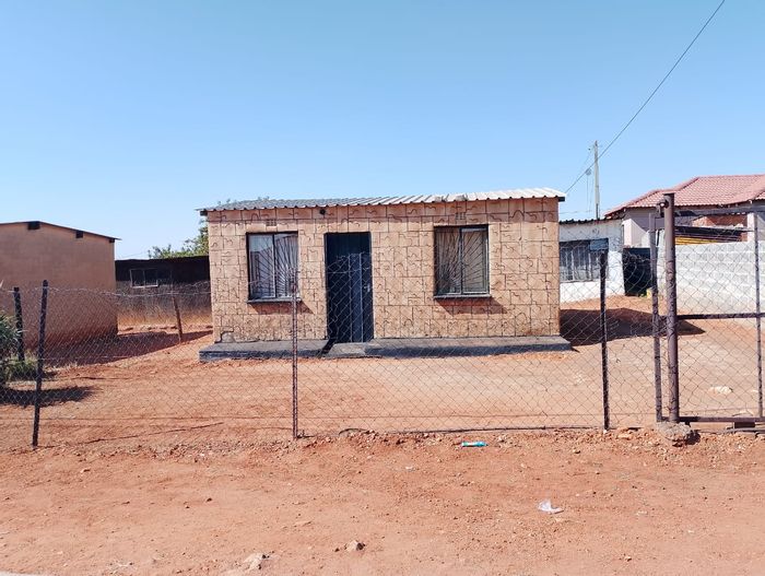 Property #2247302, House for sale in Zonkezizwe