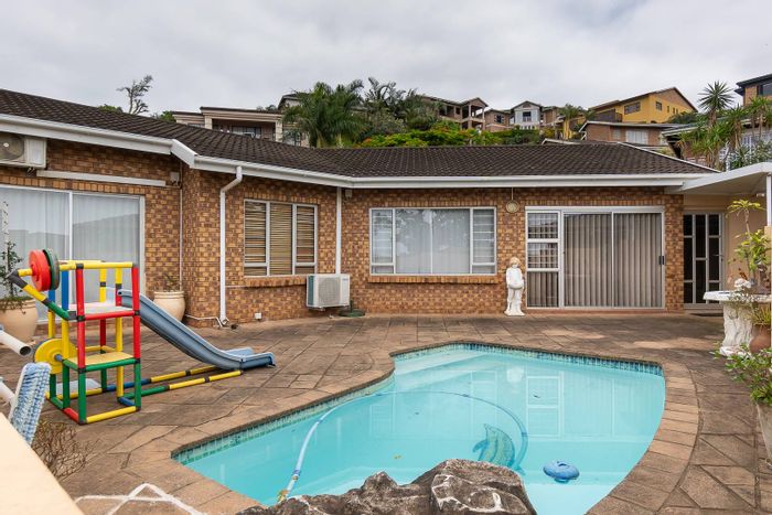 House for Sale in Amanzimtoti Central: Sea views, pool, security, and spacious layout.