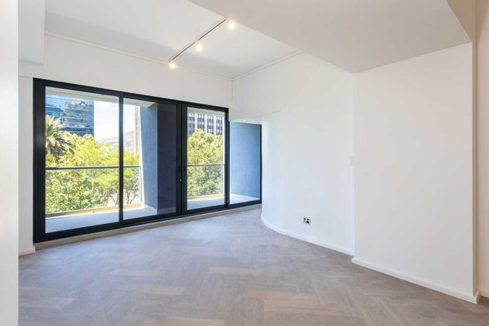 For Sale: Apartment in Foreshore with pool, gym, co-working space, and concierge.