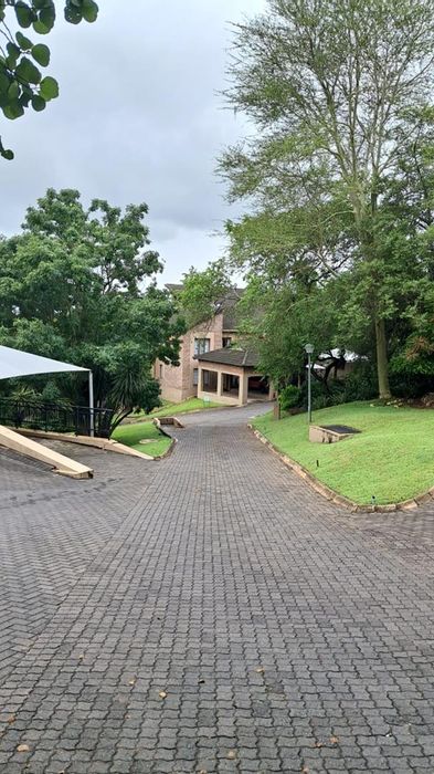 For Sale: Apartment in Nelspruit Ext 20 with pool, garage, and scenic views.