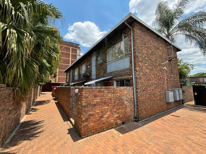 Property #2213703, Townhouse for sale in Pretoria North