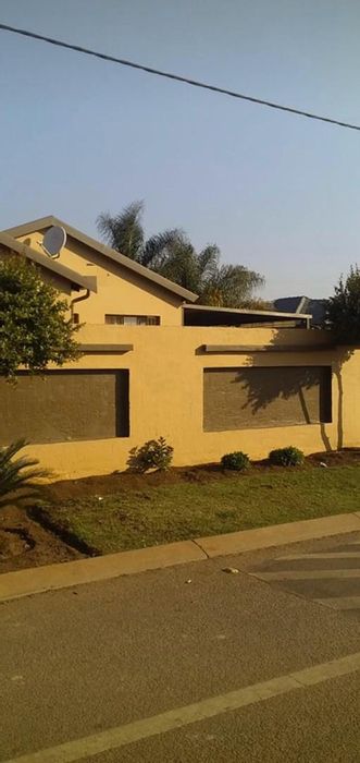 Property #1962234, House sold in Mamelodi East