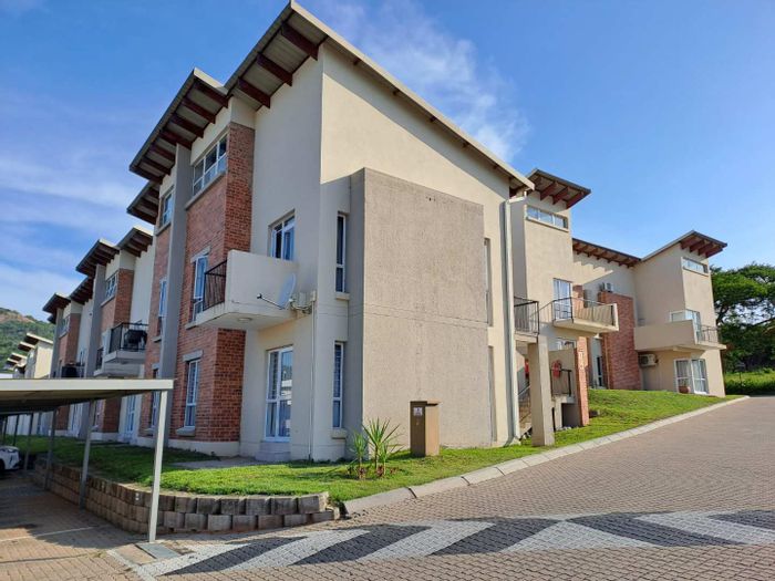 Modern 2-Bedroom Apartment For Sale in Nelspruit Central with Scenic Golf Course Views