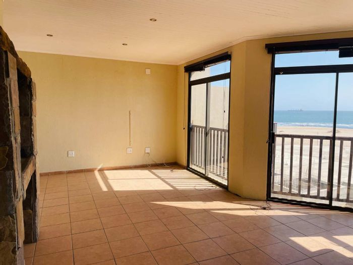 Property #2174217, Apartment for sale in Dolphin Beach