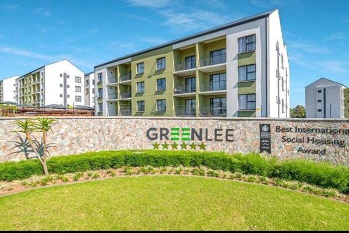 Property #2406293, Apartment For Sale in Linbro Park