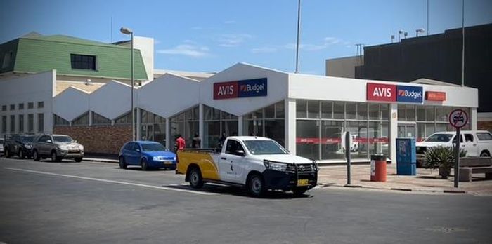 Retail Space for Rent in Central Walvis Bay with Showroom and Storage Options