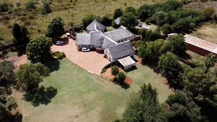Property #2071072, Farm for sale in Hartbeespoort