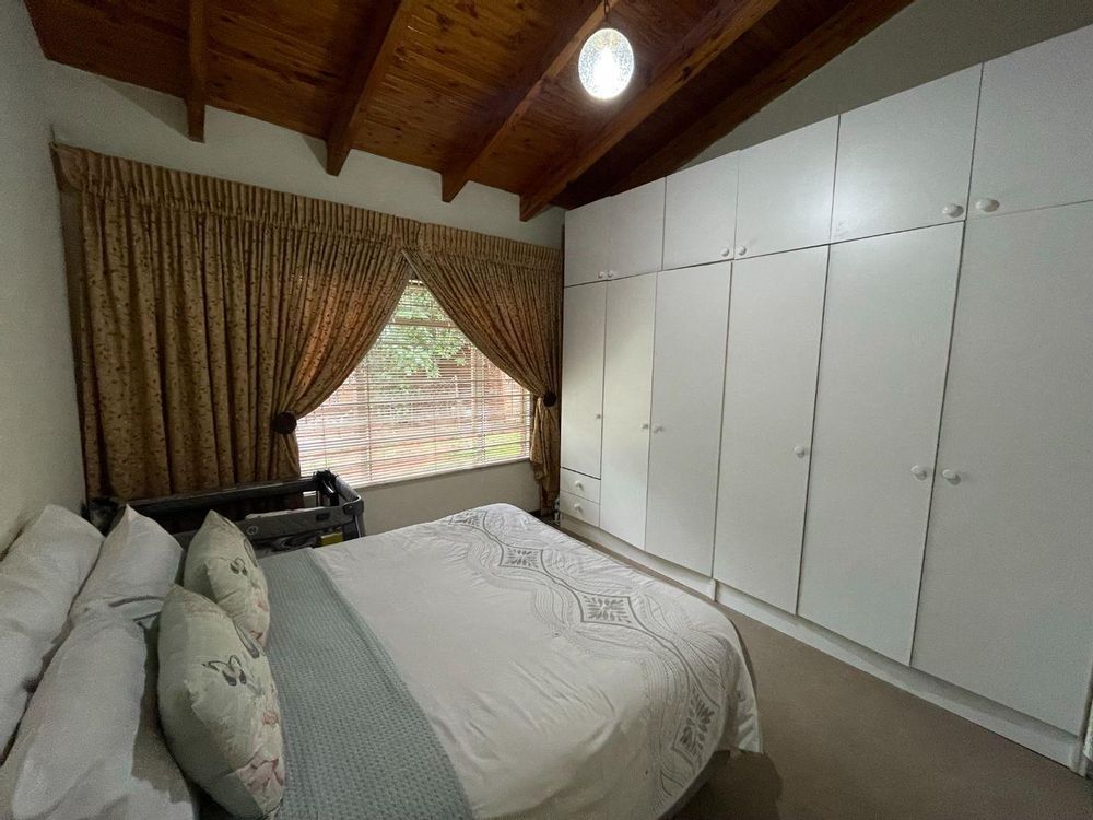 Guest bedroom (4th bedroom)